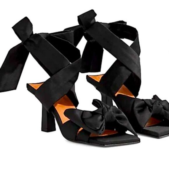 Ganni - Picture 5 of 11